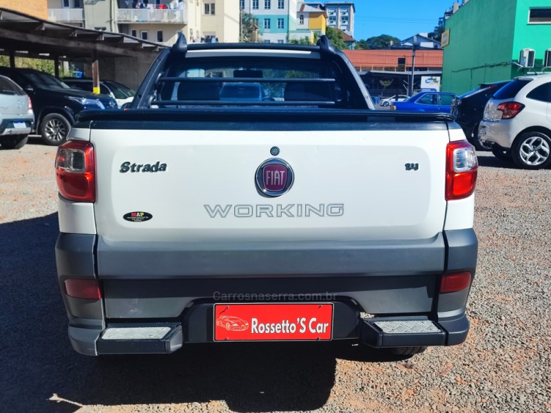 STRADA 1.4 MPI WORKING CS 8V FLEX 2P MANUAL - 2014 - FARROUPILHA