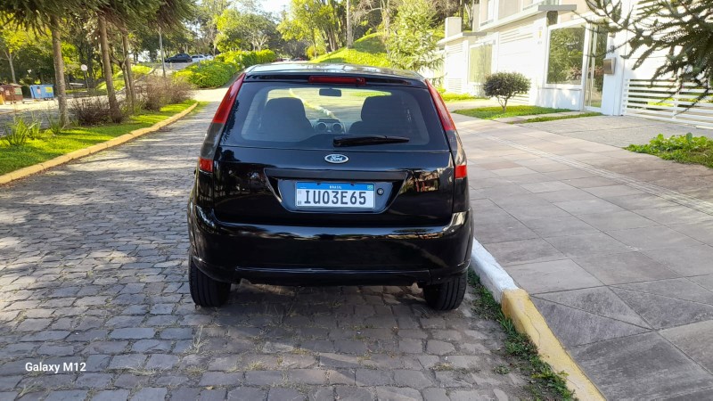 FIESTA 1.6 ROCAM SE 8V FLEX 4P MANUAL - 2014 - FARROUPILHA