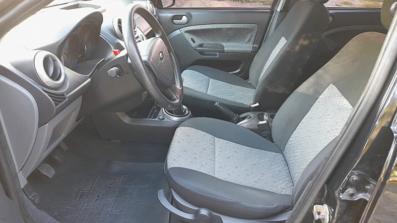 FIESTA 1.6 ROCAM SE 8V FLEX 4P MANUAL - 2014 - FARROUPILHA