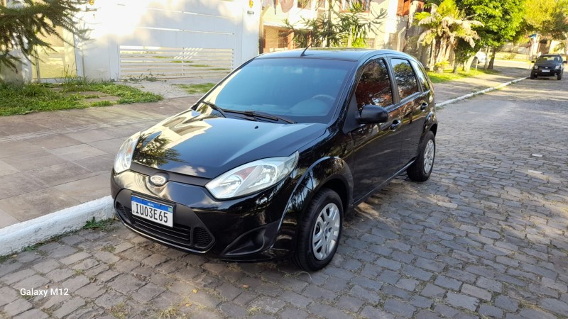 FIESTA 1.6 ROCAM SE 8V FLEX 4P MANUAL - 2014 - FARROUPILHA