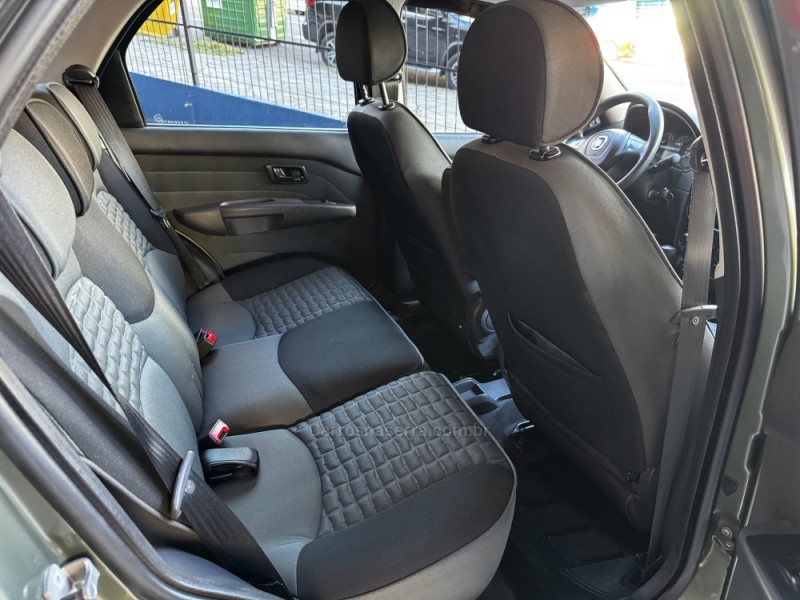 PALIO 1.8 MPI ADVENTURE LOCKER WEEKEND 16V FLEX 4P MANUAL - 2015 - CAXIAS DO SUL