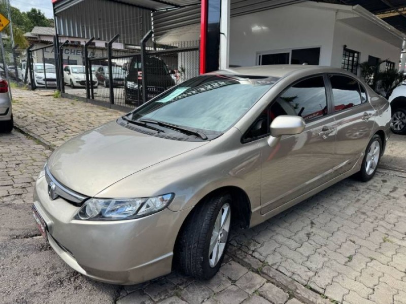 CIVIC 1.8 LXS 16V GASOLINA 4P MANUAL - 2008 - CAXIAS DO SUL