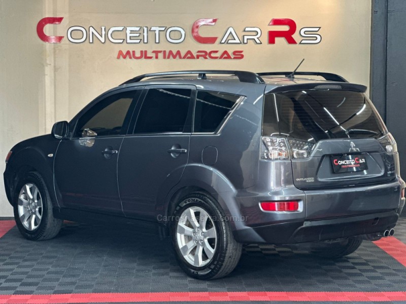 OUTLANDER 3.0 GT 4X4 V6 24V GASOLINA 4P AUTOMÁTICO - 2012 - NOVO HAMBURGO