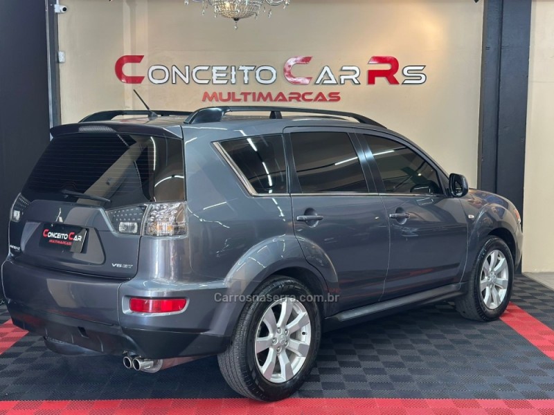 OUTLANDER 3.0 GT 4X4 V6 24V GASOLINA 4P AUTOMÁTICO - 2012 - NOVO HAMBURGO
