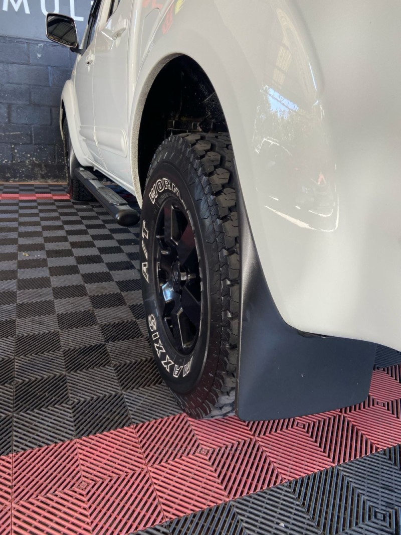 FRONTIER 2.5 PLATINUM 4X4 CD TURBO ELETRONIC DIESEL 4P AUTOMÁTICO - 2014 - CAXIAS DO SUL