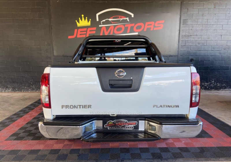 FRONTIER 2.5 PLATINUM 4X4 CD TURBO ELETRONIC DIESEL 4P AUTOMÁTICO - 2014 - CAXIAS DO SUL