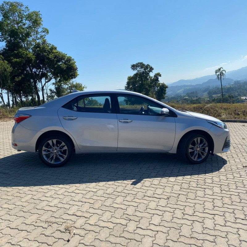 COROLLA 1.8 XEI 16V FLEX 4P AUTOMÁTICO - 2019 - LAJEADO