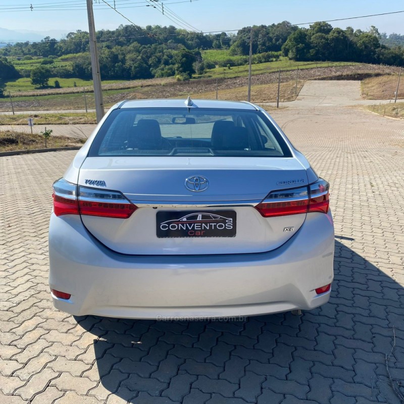 COROLLA 1.8 XEI 16V FLEX 4P AUTOMÁTICO - 2019 - LAJEADO