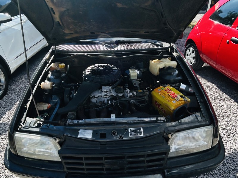 KADETT 1.8 EFI SL/E 8V GASOLINA 2P MANUAL - 1991 - CAXIAS DO SUL