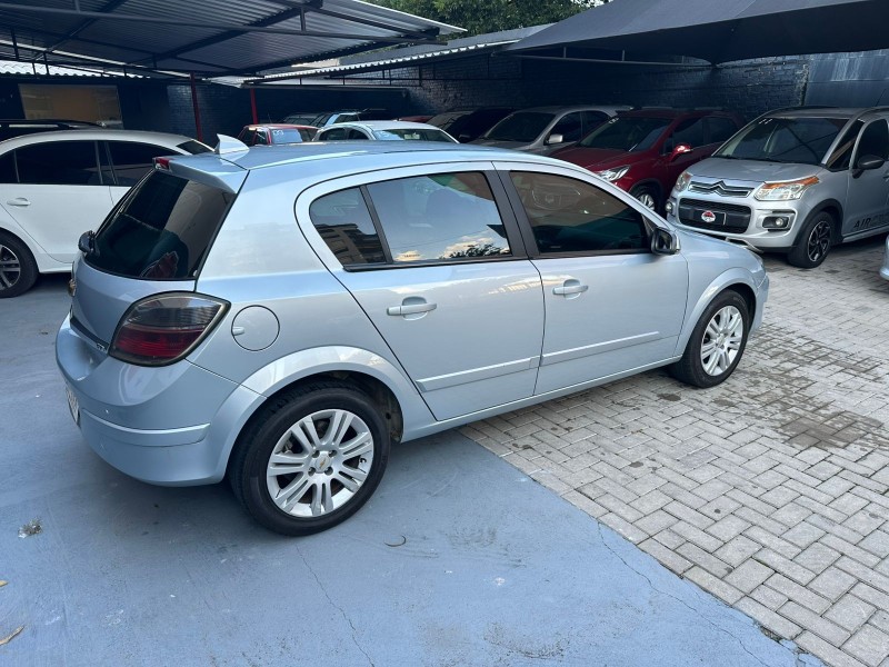 VECTRA 2.0 MPFI GT HATCH 8V FLEX 4P MANUAL - 2010 - CAXIAS DO SUL