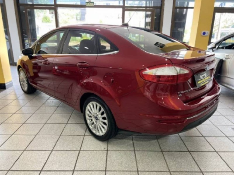 FIESTA 1.6 TITANIUM SEDAN 16V FLEX 4P AUTO - 2015 - CAXIAS DO SUL
