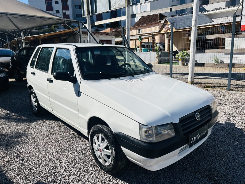 UNO 1.0 MPI MILLE FIRE ECONOMY 8V FLEX 4P MANUAL - 2009 - CAXIAS DO SUL