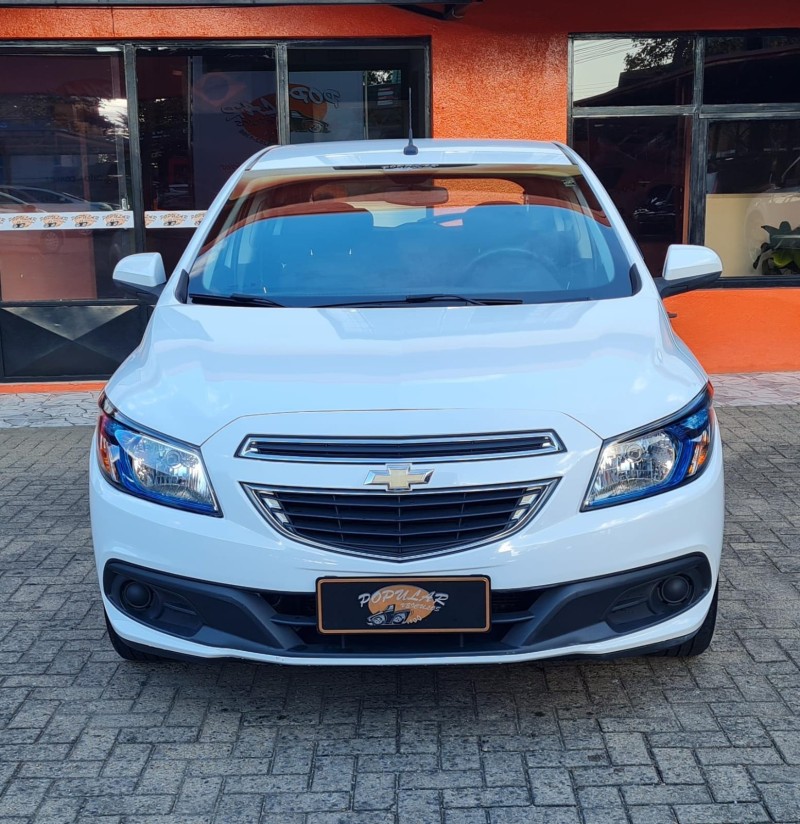 ONIX 1.4 MPFI LT 8V FLEX 4P MANUAL - 2015 - CANELA