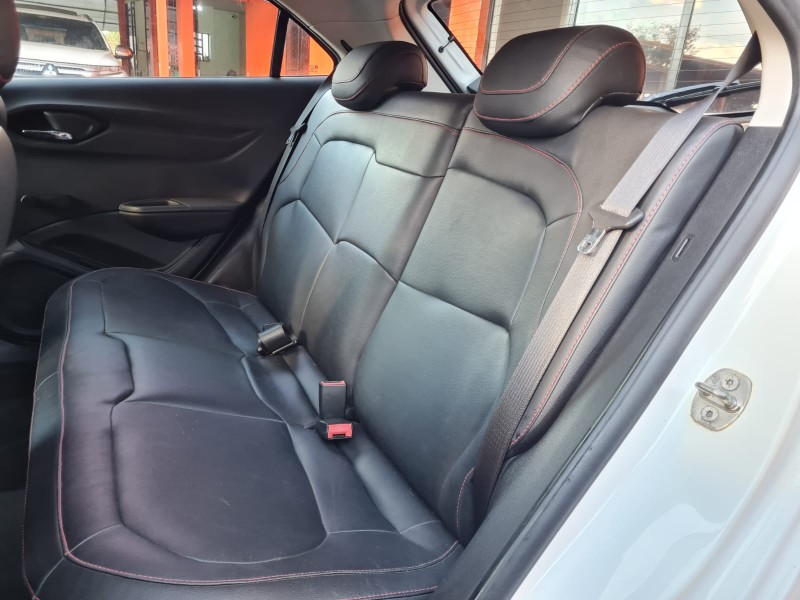 ONIX 1.4 MPFI LT 8V FLEX 4P MANUAL - 2015 - CANELA