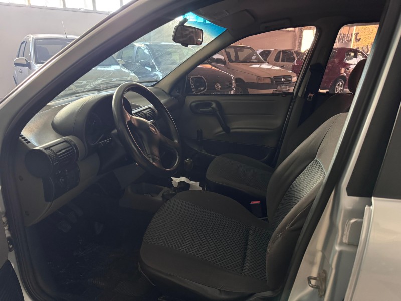 CLASSIC 1.0 VHC LS 8V FLEX 4P MANUAL - 2011 - CAXIAS DO SUL