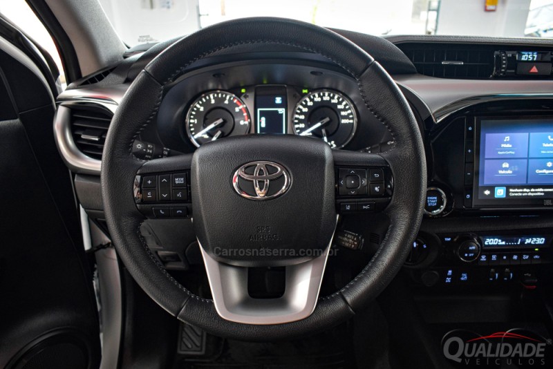 HILUX 2.8 SRX PLUS 4X4 CD TURBO DIESEL 4P AUTOMÁTICO - 2024 - SANTA CRUZ DO SUL