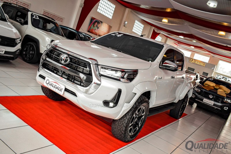 HILUX 2.8 SRX PLUS 4X4 CD TURBO DIESEL 4P AUTOMÁTICO - 2024 - SANTA CRUZ DO SUL