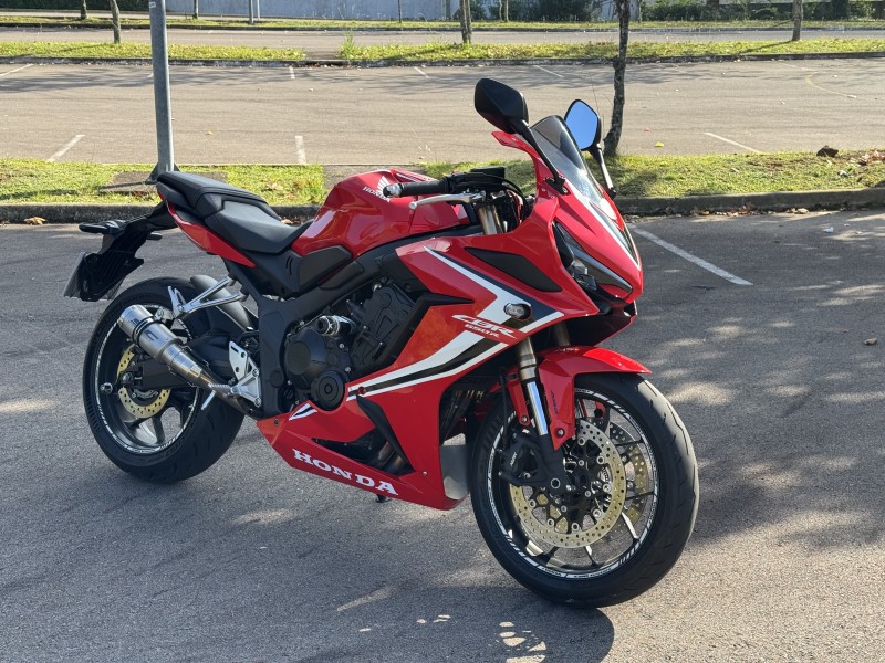 CBR 650R  - 2021 - BENTO GONçALVES