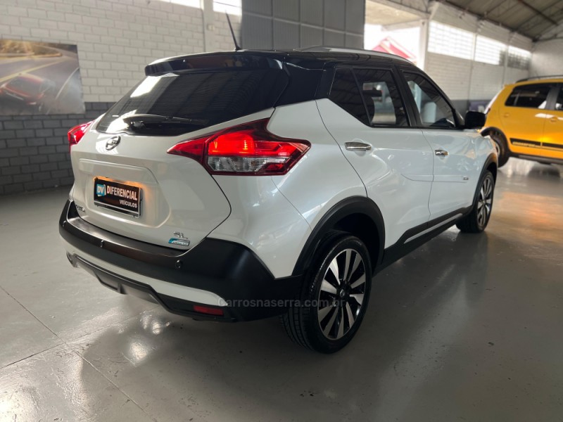 KICKS 1.6 16V FLEX SL PACK PLUS 4P XTRONIC - 2018 - CAXIAS DO SUL