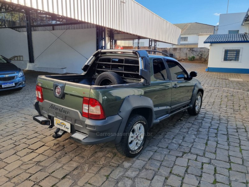 STRADA 1.8 MPI ADVENTURE LOCKER CD 8V FLEX 2P MANUAL - 2010 - VACARIA