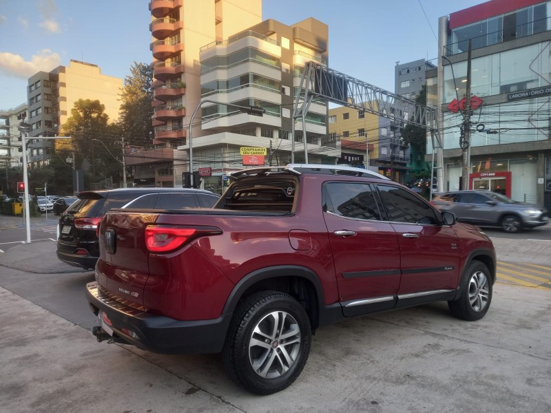 TORO 2.0 16V TURBO DIESEL VOLCANO AT9 4X4 AUTOMÁTICO - 2018 - CAXIAS DO SUL