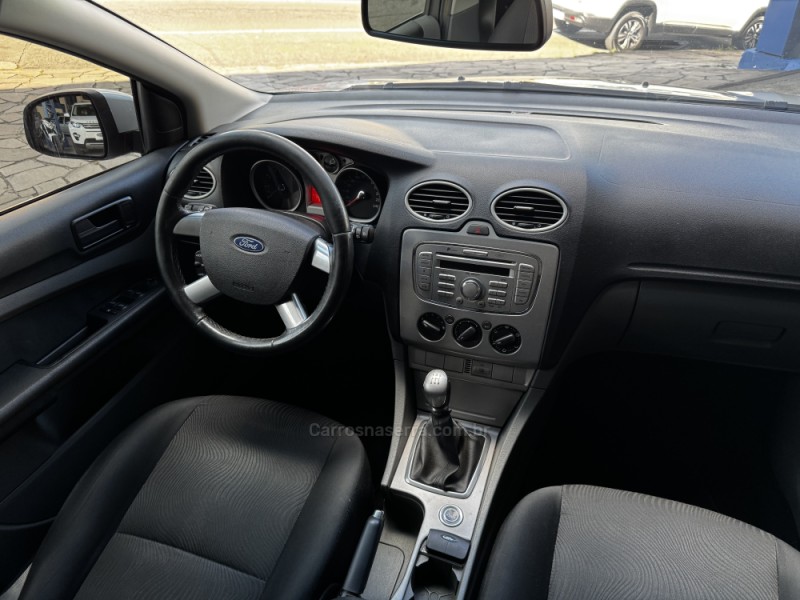 FOCUS 2.0 GLX 16V FLEX 4P MANUAL - 2013 - CAXIAS DO SUL