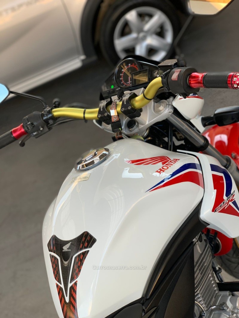CB 300R ABS - 2015 - CAXIAS DO SUL