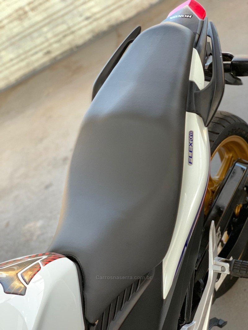 CB 300R ABS - 2015 - CAXIAS DO SUL