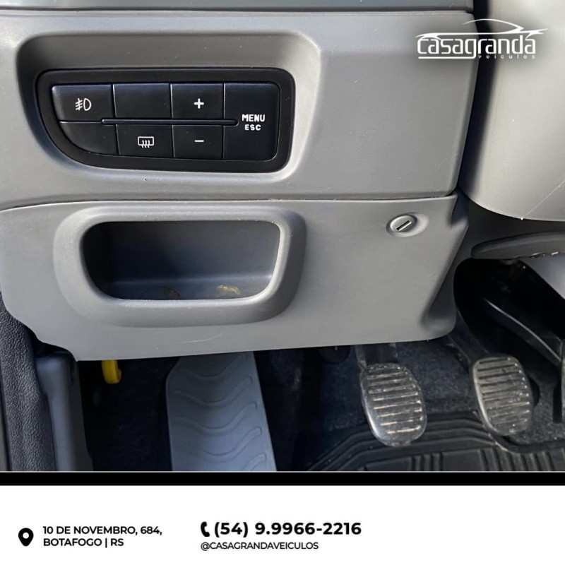 PALIO 1.4 MPI ATTRACTIVE 8V FLEX 4P MANUAL - 2013 - BENTO GONçALVES