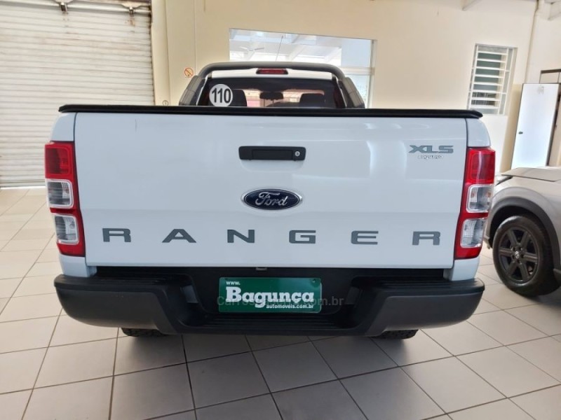 RANGER 2.5 XLS 4X2 CS 16V FLEX 2P MANUAL - 2015 - NOVO HAMBURGO