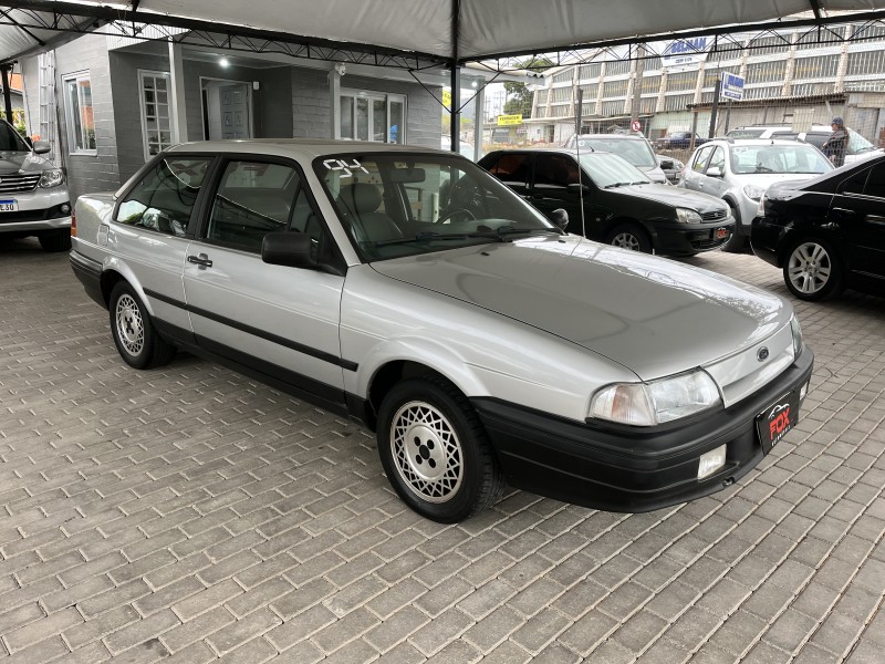 VERSAILLES 2.0 GL 8V GASOLINA 4P MANUAL - 1994 - CAXIAS DO SUL