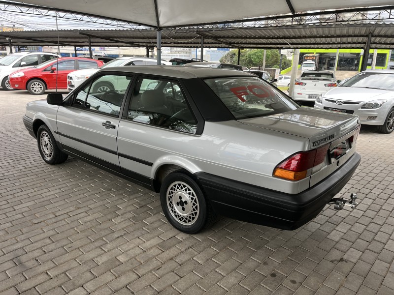 VERSAILLES 2.0 GL 8V GASOLINA 4P MANUAL - 1994 - CAXIAS DO SUL