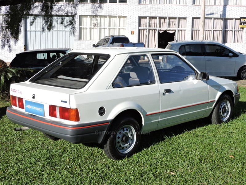 ESCORT 1.0 HOBBY 8V GASOLINA 2P MANUAL - 1994 - SãO MARCOS