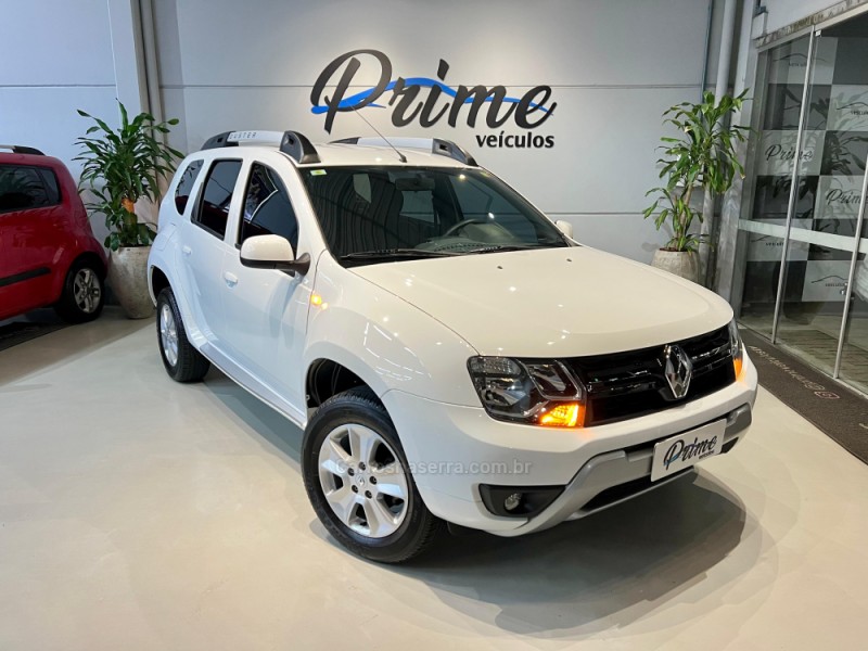 DUSTER 2.0 DYNAMIQUE 4X2 16V FLEX 4P AUTOMÁTICO - 2017 - ESTâNCIA VELHA