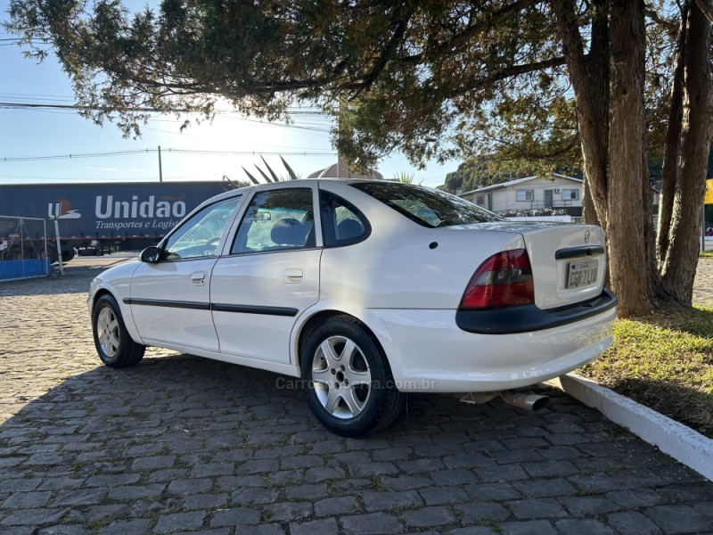 VECTRA 2.0 MPFI GLS 8V GASOLINA 4P MANUAL - 1998 - CAXIAS DO SUL