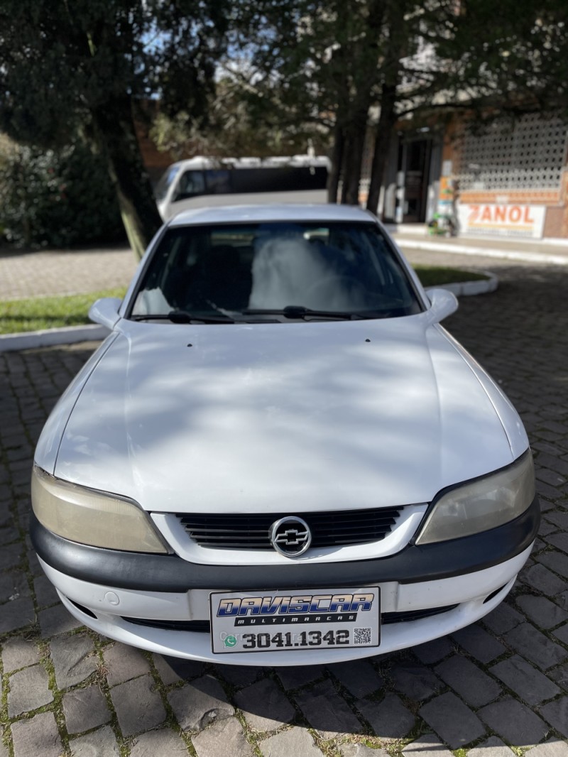 VECTRA 2.0 MPFI GLS 8V GASOLINA 4P MANUAL - 1998 - CAXIAS DO SUL