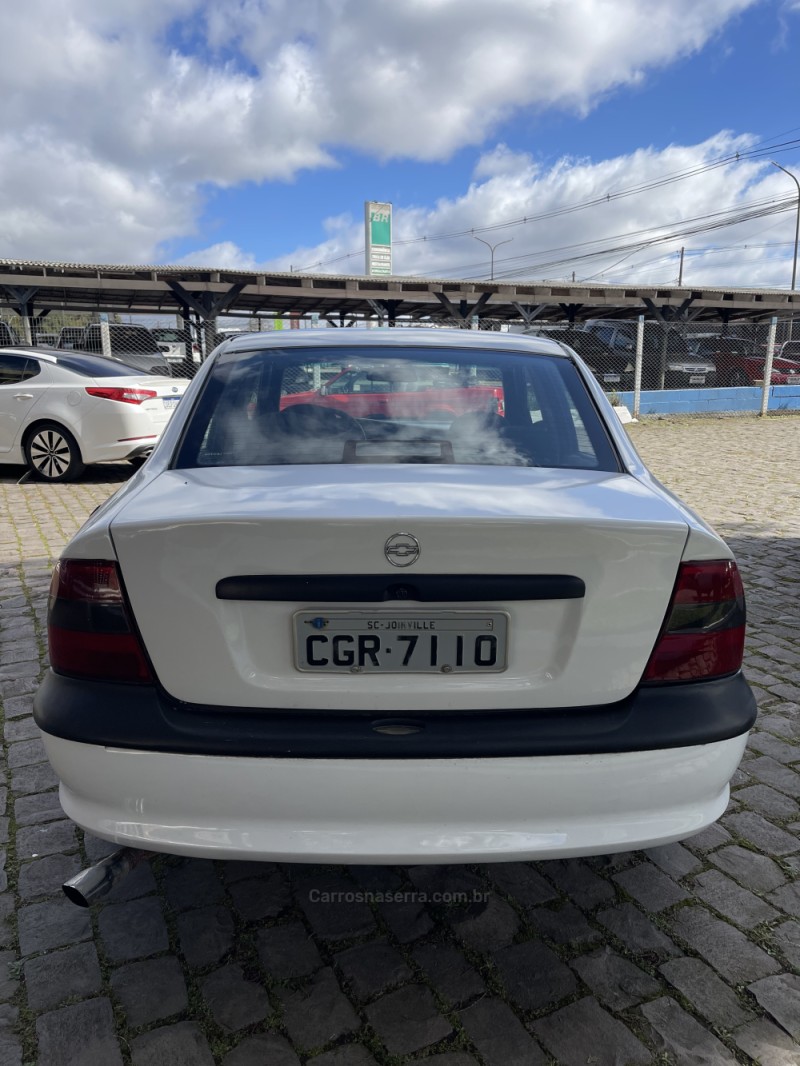 VECTRA 2.0 MPFI GLS 8V GASOLINA 4P MANUAL - 1998 - CAXIAS DO SUL