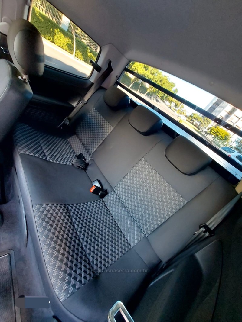 SAVEIRO 1.6 MI TRENDLINE CD 8V FLEX 2P MANUAL - 2015 - PICADA CAFé