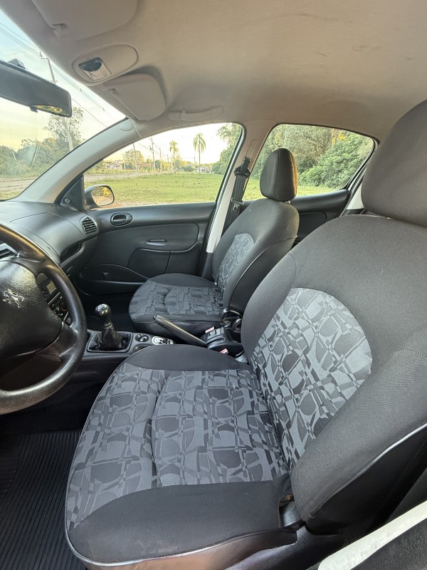 207 1.4 XR SPORT 8V FLEX 4P MANUAL - 2010 - ARROIO DO MEIO