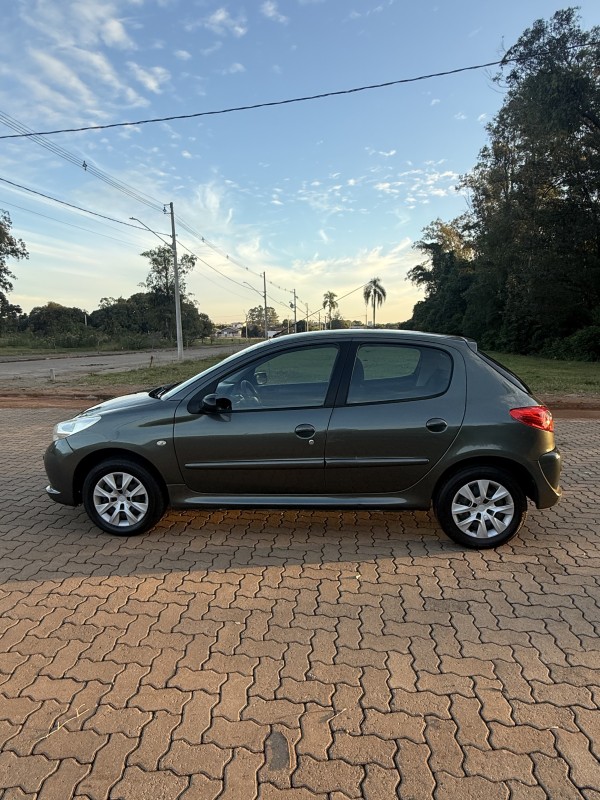 207 1.4 XR SPORT 8V FLEX 4P MANUAL - 2010 - ARROIO DO MEIO