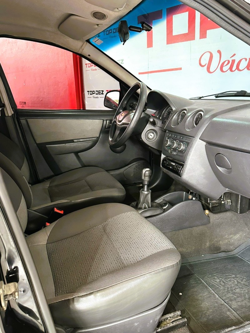 CELTA 1.0 MPFI LT 8V FLEX 4P MANUAL - 2013 - SãO SEBASTIãO DO CAí