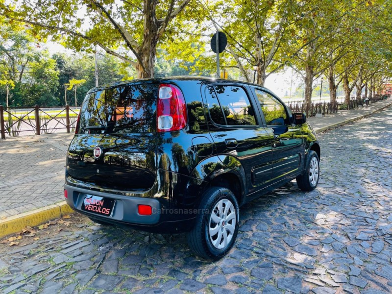 UNO 1.0 EVO VIVACE 8V FLEX 4P MANUAL - 2013 - NOVO HAMBURGO