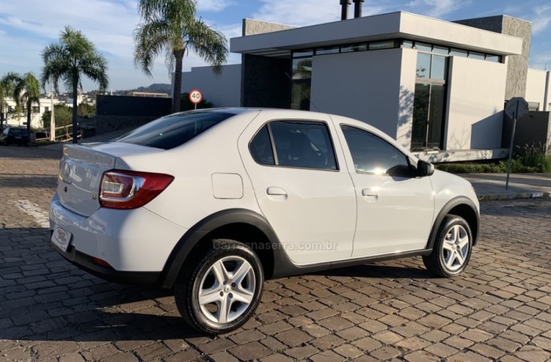 LOGAN 1.6 ZEN 16V FLEX 4P AUTOMÁTICO - 2021 - GUAPORé