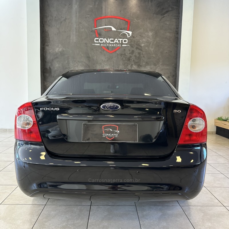 FOCUS 2.0 FC 16V GASOLINA 4P MANUAL - 2009 - FARROUPILHA
