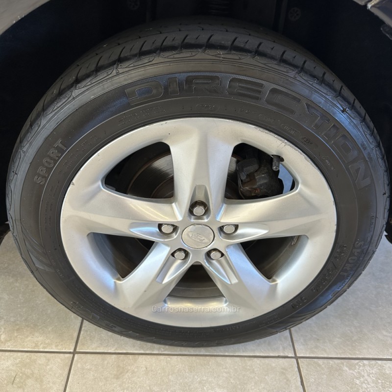 FOCUS 2.0 FC 16V GASOLINA 4P MANUAL - 2009 - FARROUPILHA
