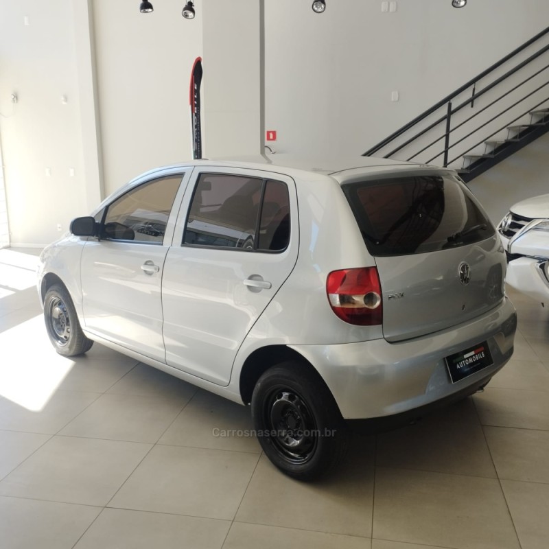 FOX 1.0 MI 8V FLEX 4P MANUAL - 2005 - ANTôNIO PRADO