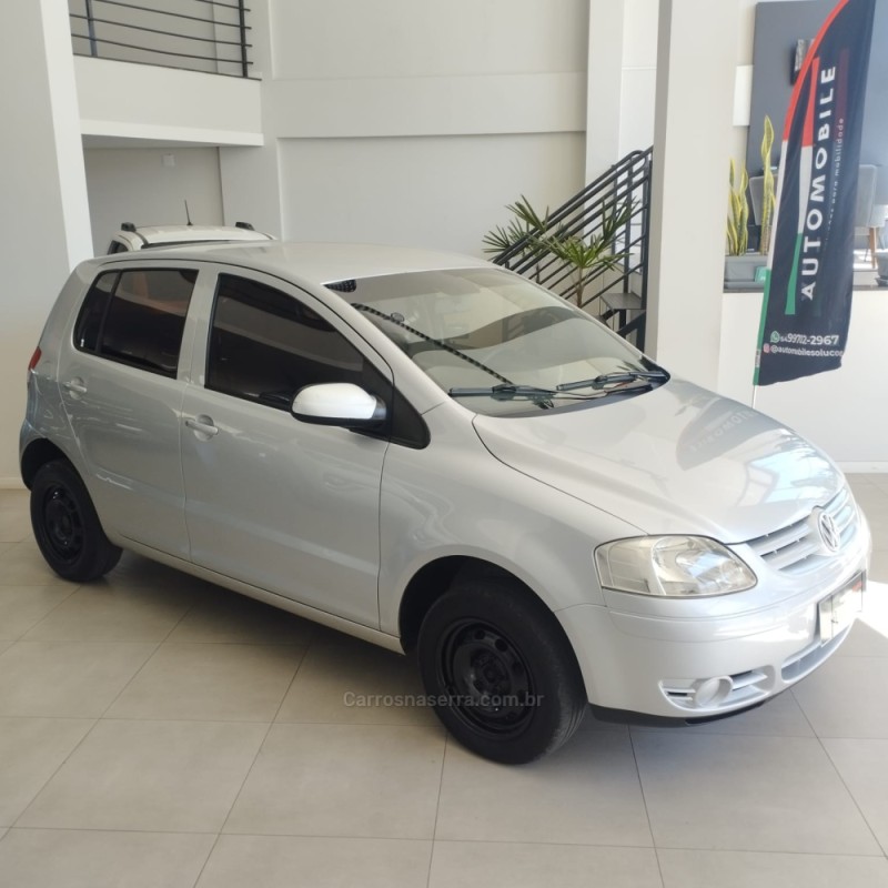 FOX 1.0 MI 8V FLEX 4P MANUAL - 2005 - ANTôNIO PRADO