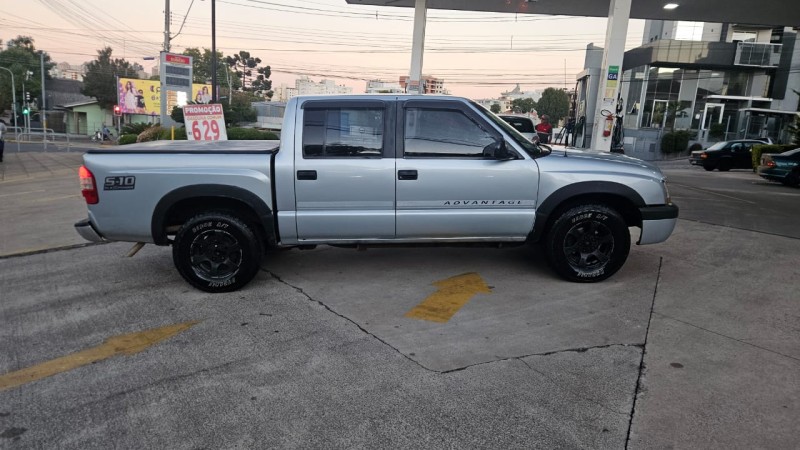S10 2.4 MPFI ADVANTAGE 4X2 CD 8V FLEX 4P MANUAL - 2008 - CAXIAS DO SUL