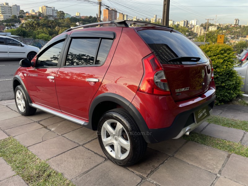 SANDERO 1.6 STEPWAY 16V FLEX 4P MANUAL - 2011 - CAXIAS DO SUL