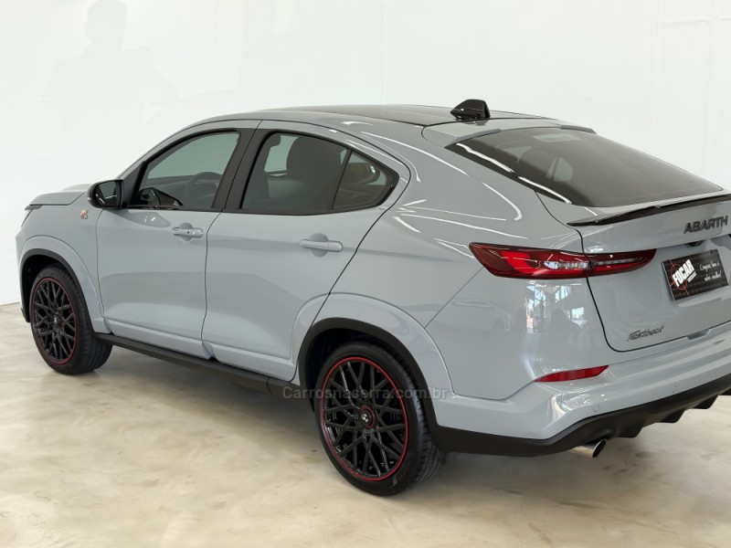 FASTBACK 1.3 ABARTH 270 TURBO FLEX 4P AUTOMÁTICO - 2025 - CAXIAS DO SUL